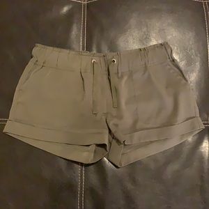 New Guess fabric shorts